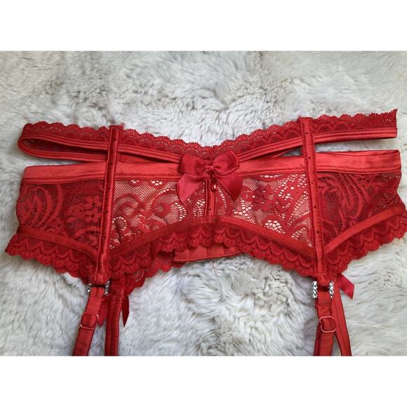Honey Birdette SAVANNAH❤️ Red Floral Lace Garter Suspender Belt Small - Picture 2 of 6